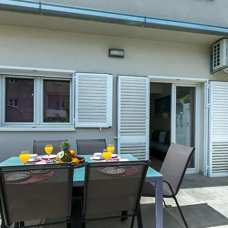Aurora Appartement