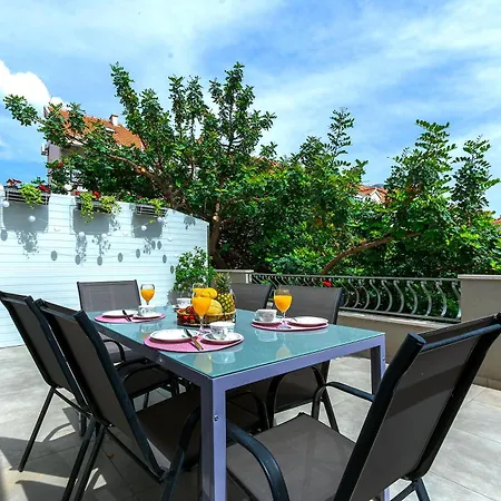 Appartement Aurora *
