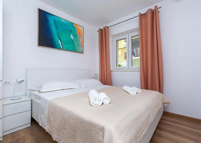 Aurora Apartament
