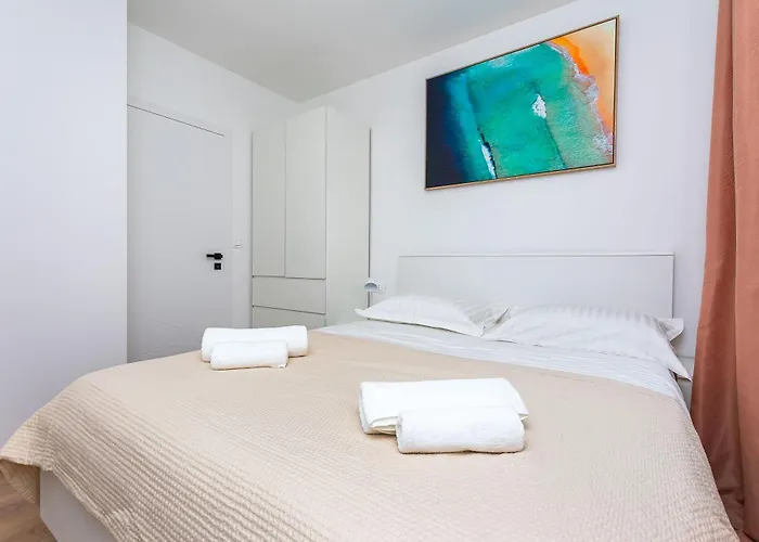 Aurora Apartament