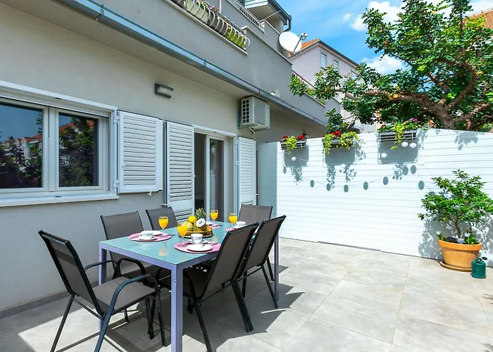 Aurora Apartamento *